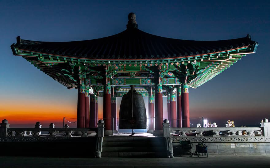 Korean Bell of Friendship, Los Angeles