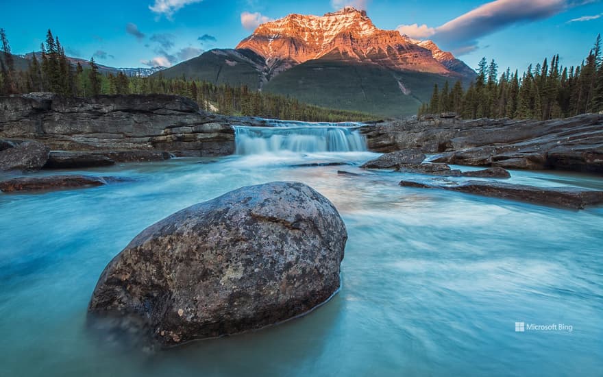 Athabasca Falls, Alberta, Canada